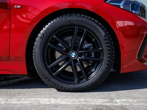 Хетчбэк BMW 1 серия 2020 года, 2399000 рублей, Большой Сочи