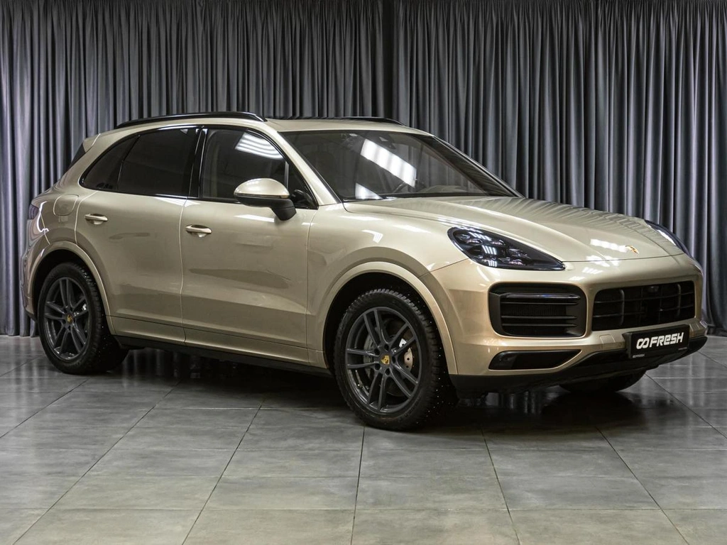 Внедорожник Porsche Cayenne S 2018 года, 7999000 рублей, Тюмень