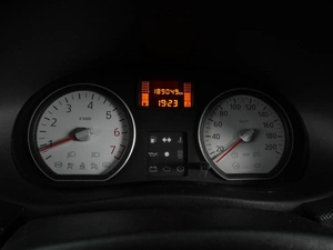 Хетчбэк Renault Sandero 2011 года, 539000 рублей, Воронеж