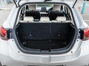 Хетчбэк Mazda Demio 2015 года, 1120000 рублей, Краснодар