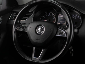 Лифтбек Skoda Octavia 2016 года, 1599000 рублей, Тюмень
