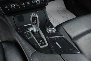 Седан BMW 5 серия 2012 года, 1829000 рублей, Тюмень