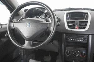 Хетчбэк Peugeot 207 2007 года, 409000 рублей, Кемерово