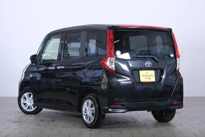 Минивэн Toyota Roomy 2021 года, 1089000 рублей, Омск