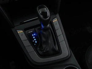 Седан Hyundai Elantra 2017 года, 1600050 рублей, Москва