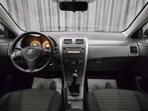 Седан Toyota Corolla 2008 года, 699000 рублей, Красноярск