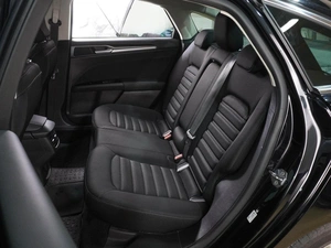 Седан Ford Mondeo 2018 года, 1899000 рублей, Воронеж