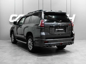 Внедорожник Toyota Land Cruiser Prado 2019 года, 5879000 рублей, Тюмень