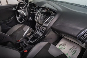 Седан Ford Focus 2012 года, 759000 рублей, Томск