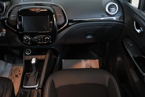 Внедорожник Renault Kaptur 2021 года, 2119000 рублей, Омск