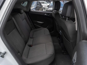 Хетчбэк Opel Astra 2012 года, 819000 рублей, Саратов