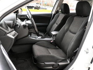 Седан Mazda 3 2012 года, 1129000 рублей, Волгоград