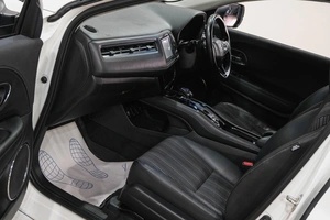 Внедорожник Honda Vezel 2015 года, 1499000 рублей, Новокузнецк