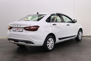 Седан ВАЗ (LADA) Vesta 2024 года, 1390000 рублей, Брянск