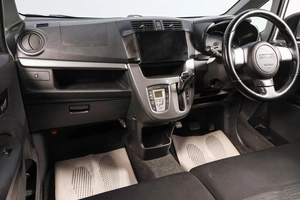 Минивэн Daihatsu Move 2013 года, 559000 рублей, Новосибирск