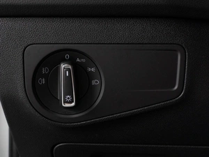 Внедорожник Volkswagen Tiguan 2018 года, 2319000 рублей, Тюмень