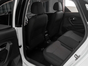 Седан Volkswagen Polo 2016 года, 1209000 рублей, Тюмень