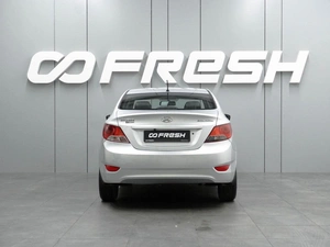 Седан Hyundai Solaris 2013 года, 899000 рублей, Воронеж