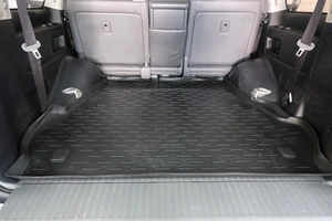 Внедорожник Toyota Land Cruiser 2009 года, 3299000 рублей, Омск
