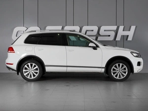 Внедорожник Volkswagen Touareg 2012 года, 2090000 рублей, Минеральные Воды