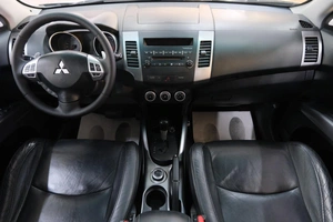 Внедорожник Mitsubishi Outlander 2008 года, 1319000 рублей, Омск