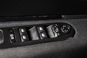 Внедорожник Peugeot 3008 2012 года, 569000 рублей, Сургут