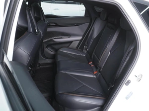 Лифтбек Changan UNI-V 2023 года, 2399000 рублей, Ростов-на-Дону