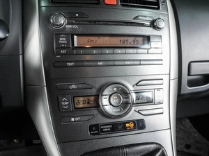 Хетчбэк Toyota Auris 2007 года, 679000 рублей, Воронеж