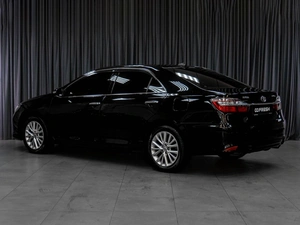 Седан Toyota Camry 2015 года, 2219000 рублей, Тюмень