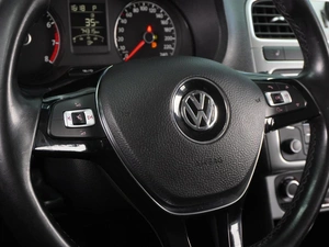 Седан Volkswagen Polo 2018 года, 1349000 рублей, Воронеж
