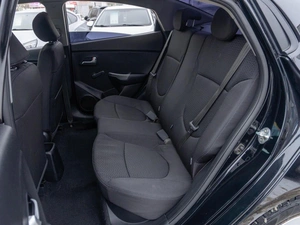 Седан Kia Rio 2016 года, 1099000 рублей, Саратов