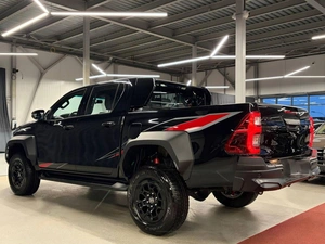 Пикап Toyota Hilux 2025 года, 7800000 рублей, Павловская Слобода