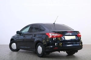 Седан Ford Focus 2013 года, 739000 рублей, Омск