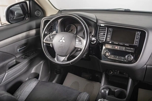 Внедорожник Mitsubishi Outlander 2014 года, 1699000 рублей, Томск