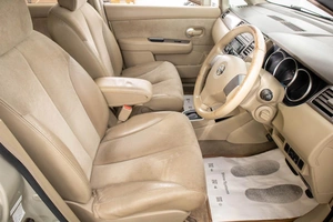 Седан Nissan Tiida 2006 года, 599000 рублей, Барнаул