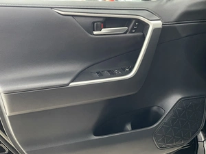 Внедорожник Toyota RAV4 2020 года, 3387000 рублей, Солонцы