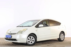 Лифтбек Toyota Prius 2008 года, 679000 рублей, Тюмень