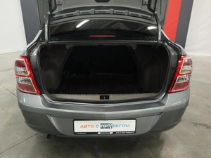 Седан Chevrolet Cobalt 2013 года, 940000 рублей, Курск