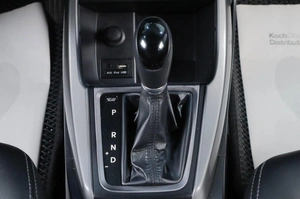 Седан Hyundai Elantra 2015 года, 789000 рублей, Челябинск