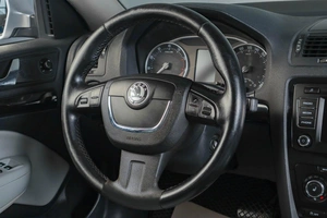 Универсал Skoda Octavia 2012 года, 989000 рублей, Тюмень