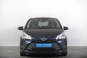 Хетчбэк Toyota Vitz 2018 года, 1279000 рублей, Томск