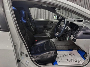 Лифтбек Honda Insight 2009 года, 815000 рублей, Красноярск
