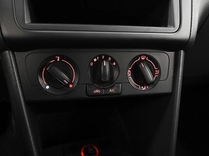 Седан Volkswagen Polo 2015 года, 1098000 рублей, Ставрополь