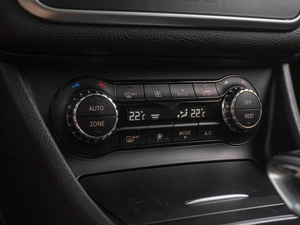 Седан Mercedes-benz CLA-класс AMG 2015 года, 2545000 рублей, Тюмень