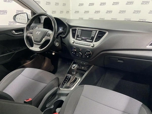 Седан Hyundai Solaris 2019 года, 1410000 рублей, Красноярск