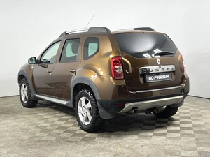 Внедорожник Renault Duster 2013 года, 1050200 рублей, Казань