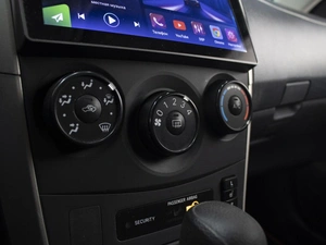 Седан Toyota Corolla 2008 года, 890000 рублей, Омск