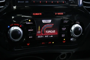 Внедорожник Nissan Juke 2011 года, 1088000 рублей, Солонцы