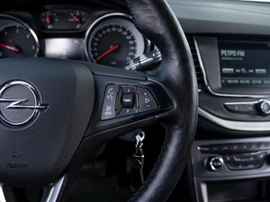 Универсал Opel Astra 2021 года, 1640000 рублей, Краснодар