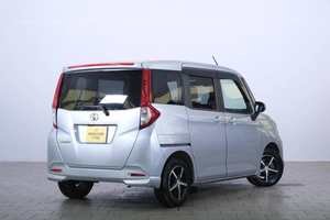 Минивэн Toyota Roomy 2021 года, 1289000 рублей, Омск